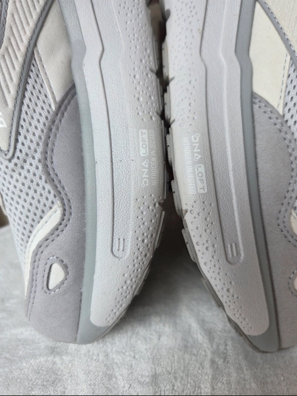 Brooks Ghost Max Women's Running Shoes - Gray and White - Picture 6 of 9